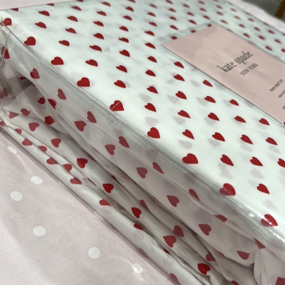 Kate Spade Heart Twin Sheet Set - Picture 2 of 3